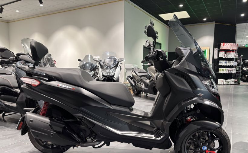 PIAGGIO MP3 400 HPE SPORT ABS ASR 5