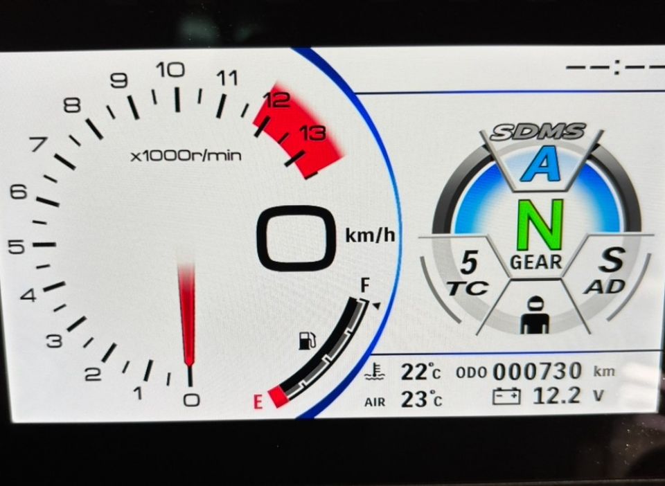 SUZUKI GSX-S 1000 GX 24