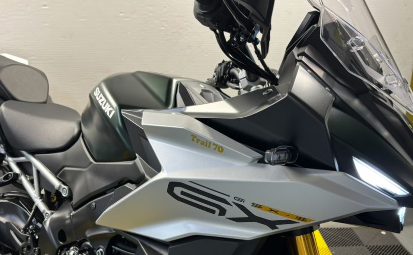 SUZUKI GSX-S 1000 GX 11