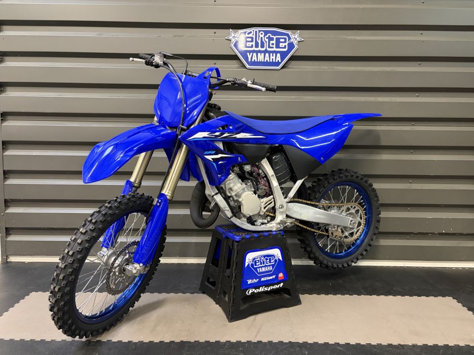 YAMAHA YZ 125 3