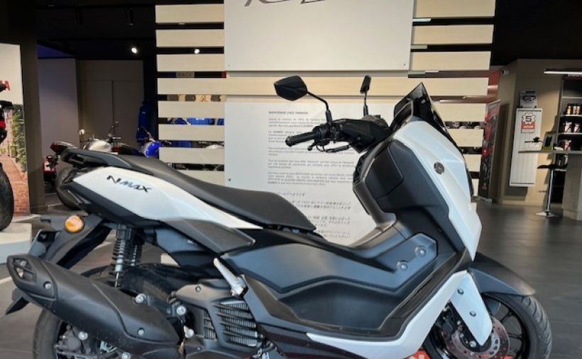 YAMAHA NMAX 125 1