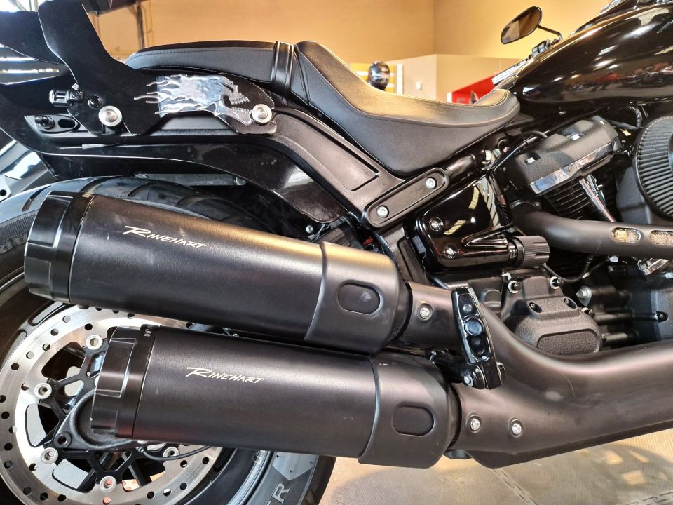 HARLEY-DAVIDSON SOFTAIL FAT BOB 1800 8