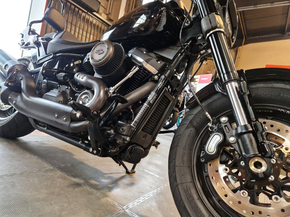HARLEY-DAVIDSON SOFTAIL FAT BOB 1800 10