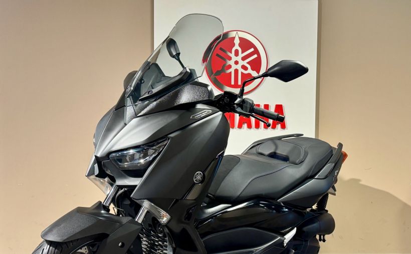 YAMAHA XMAX 125 TECH MAX 1