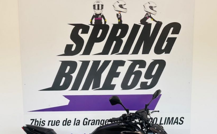 YAMAHA MT-07 (47.5CV) 8