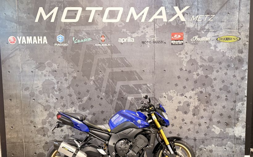 YAMAHA FZ8 R 0