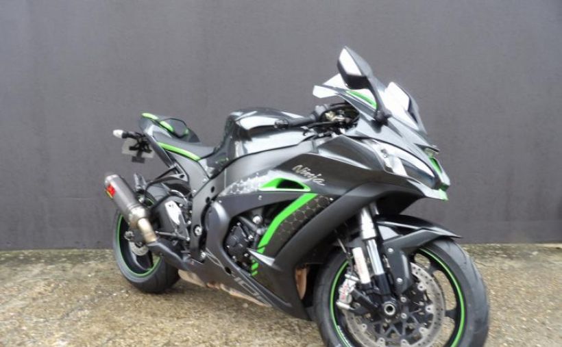 KAWASAKI ZX-10R 2