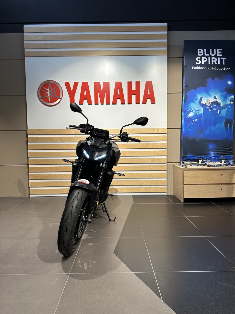 YAMAHA MT-07 Y-AMT 3