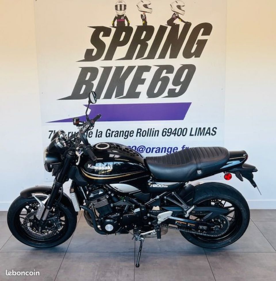 KAWASAKI Z 900 8