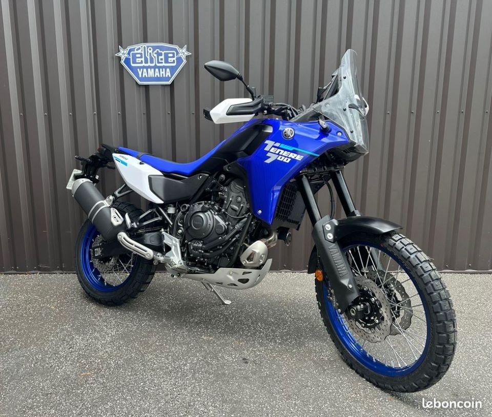 YAMAHA XTZ TENERE 700 1