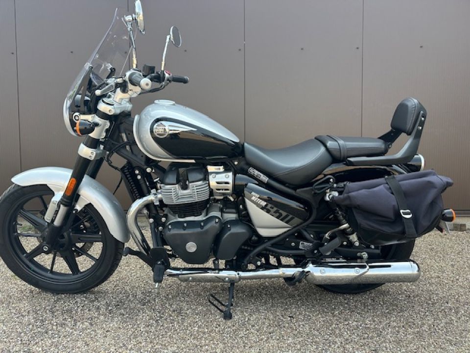 ROYAL ENFIELD SUPER METEOR 650 4