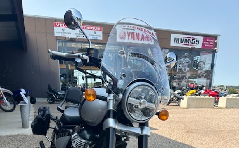 ROYAL ENFIELD SUPER METEOR 650 2