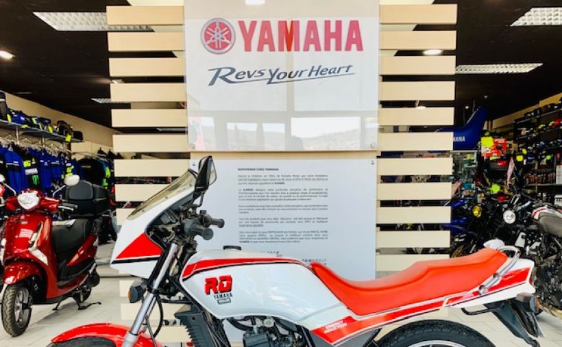 YAMAHA RDLC 80 4