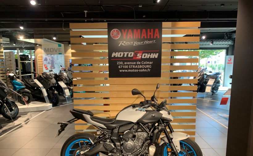 YAMAHA MT-07 Y-AMT 0