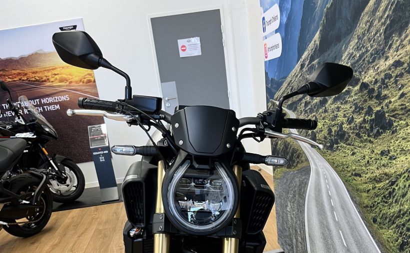 HONDA CB650R Neo Sports Café 0