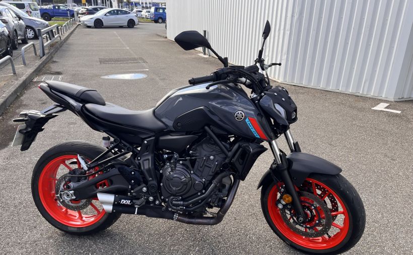 YAMAHA MT-07 0