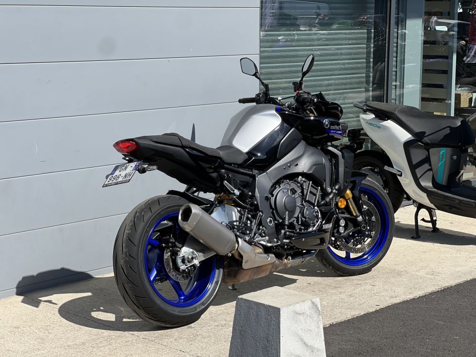 YAMAHA MT-10 SP 2