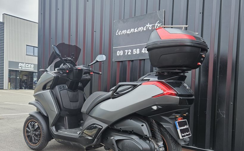 PEUGEOT METROPOLIS 400 5