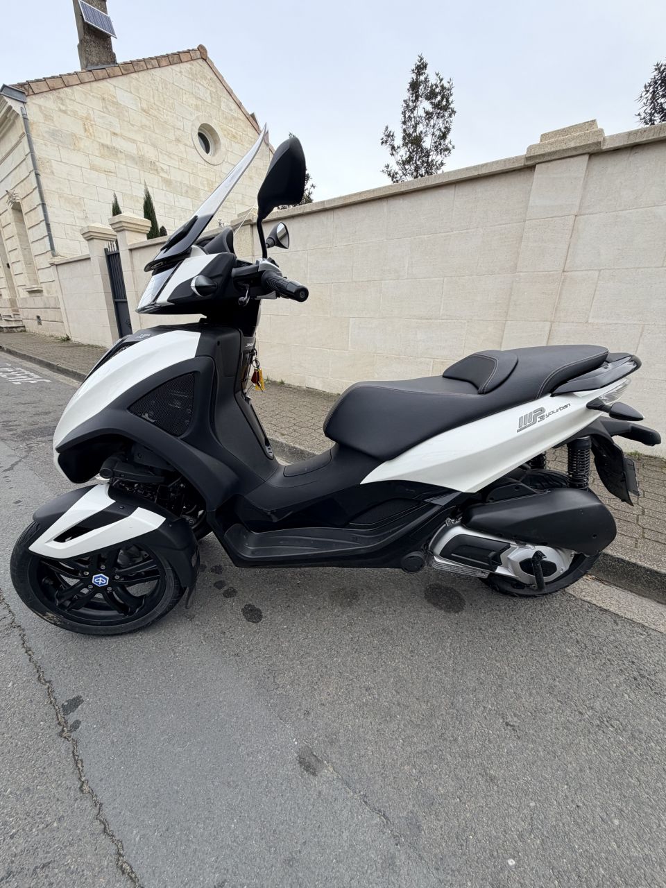 PIAGGIO MP3 300LT YOURBAN 18