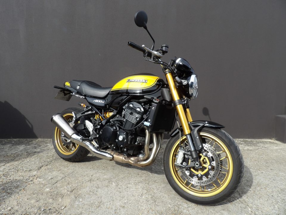 KAWASAKI Z 900 RS SE 2