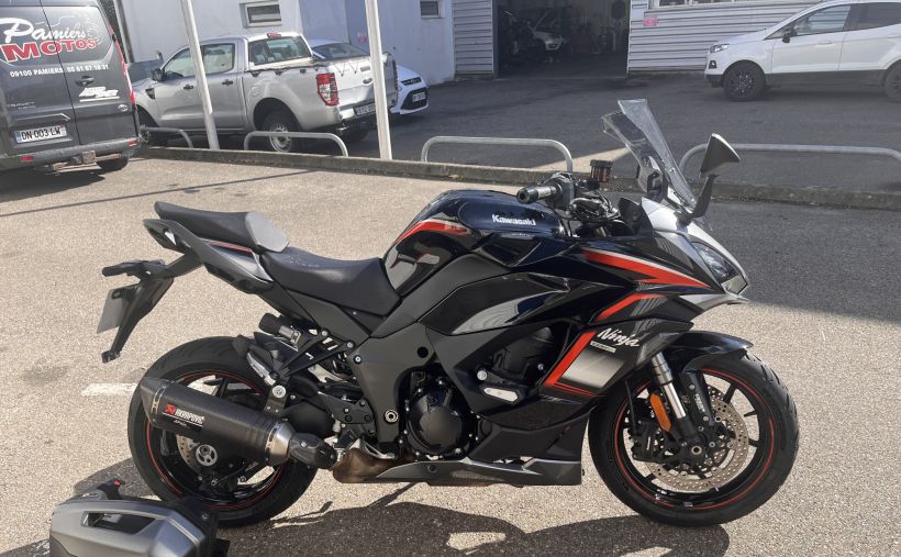 KAWASAKI NINJA 1000 SX 9