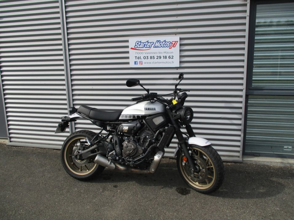 YAMAHA XSR 700 LEGACY 0