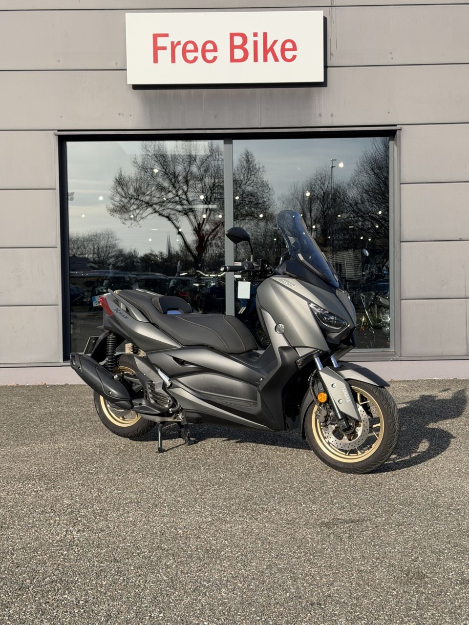 YAMAHA XMAX 125 TECH MAX 0
