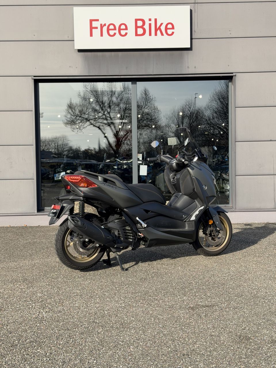 YAMAHA XMAX 125 TECH MAX 1