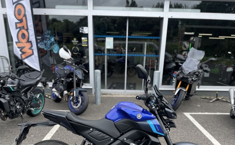 YAMAHA MT-125 ABS 1