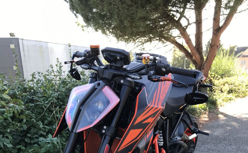 KTM 1290 SUPER DUKE R 8