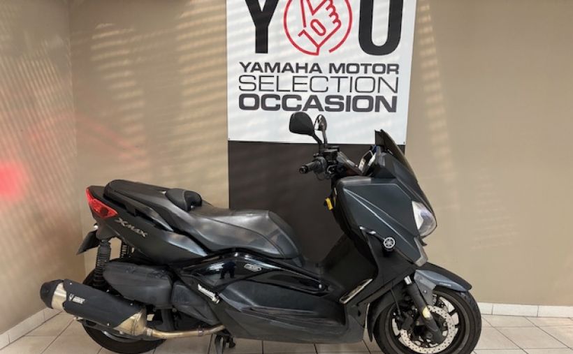 YAMAHA X-MAX 400 IRON 2
