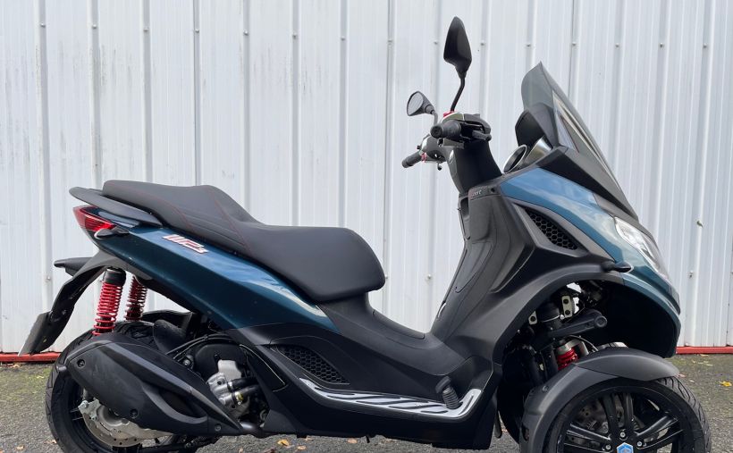 PIAGGIO MP3 300 HPE SPORT ABS ASR 2