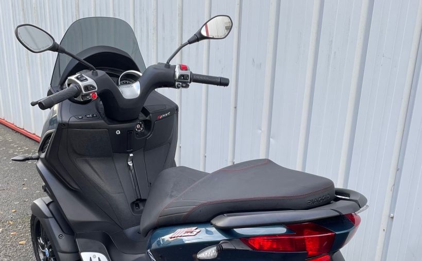PIAGGIO MP3 300 HPE SPORT ABS ASR 3