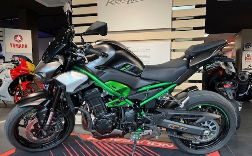 KAWASAKI Z 900 4