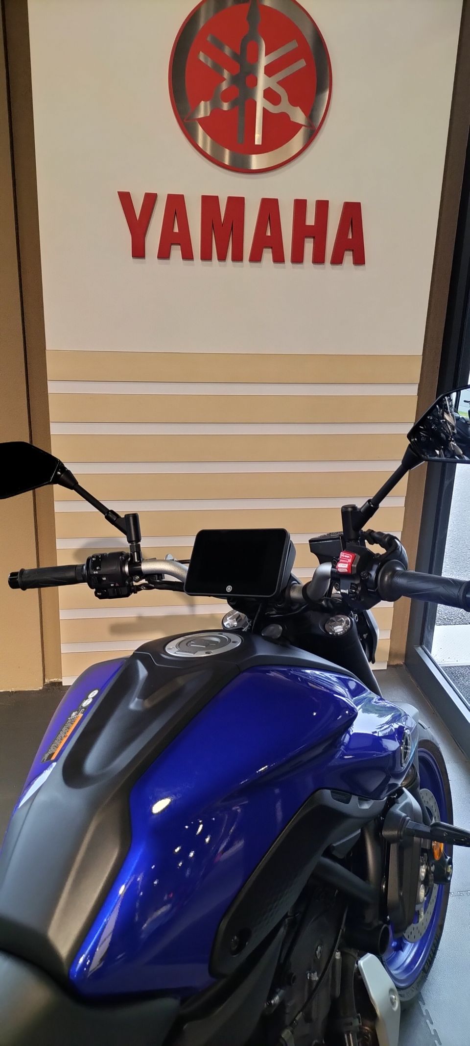 YAMAHA MT-07 (47.5CV) 3