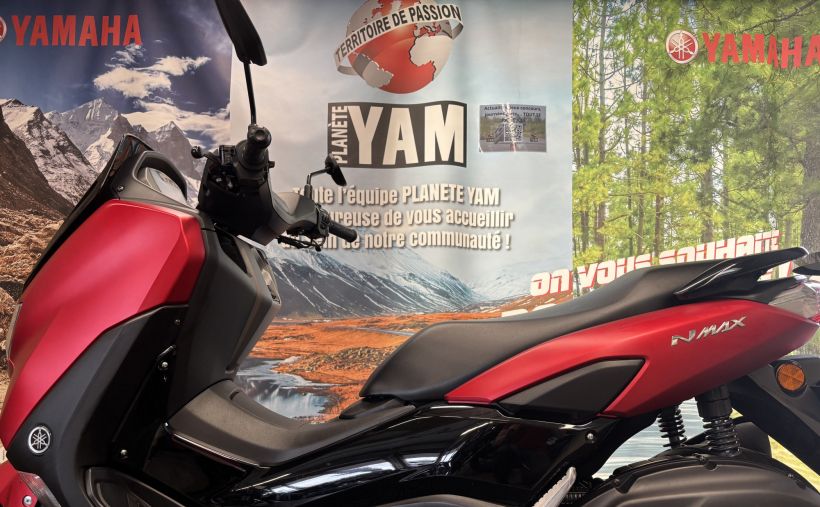 YAMAHA NMAX 125 5