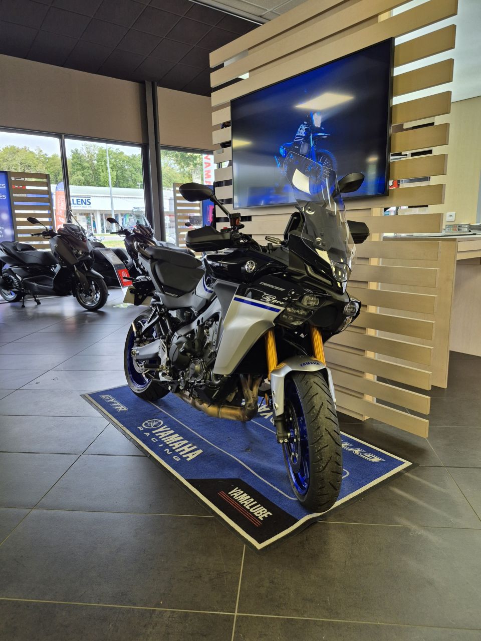 YAMAHA TRACER 9 GT + 0