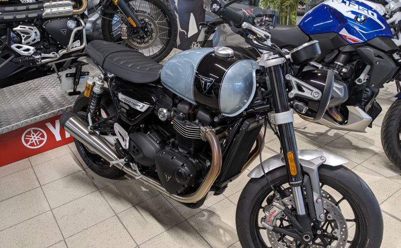 TRIUMPH SPEED TWIN 1200 4