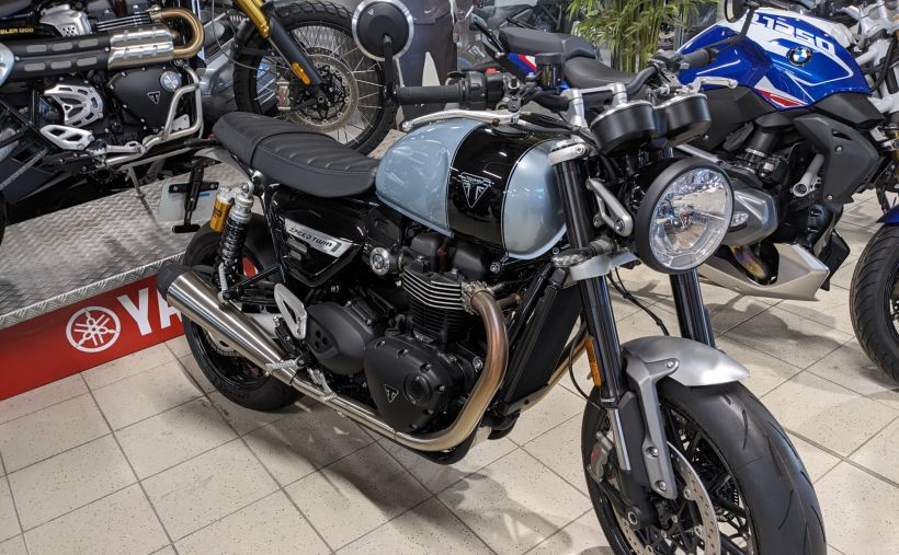 TRIUMPH SPEED TWIN 1200 1