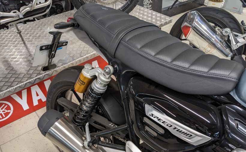 TRIUMPH SPEED TWIN 1200 3