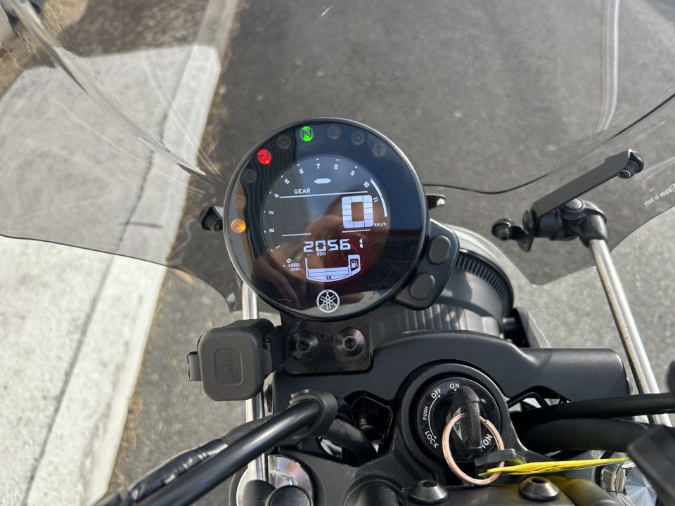 YAMAHA XSR 700 ABS 26