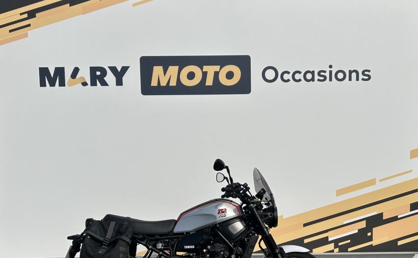 YAMAHA XSR 700 ABS 4