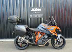 KTM 1290 SUPER DUKE GT - 2024