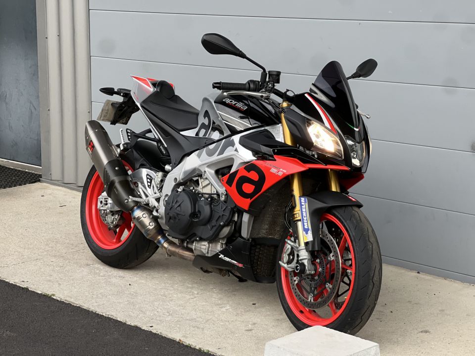 APRILIA TUONO 1100 V4 FACTORY 1