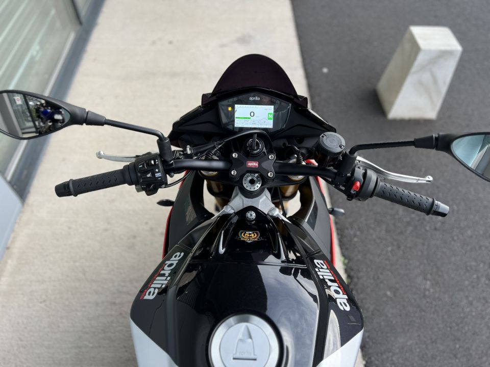 APRILIA TUONO 1100 V4 FACTORY 6