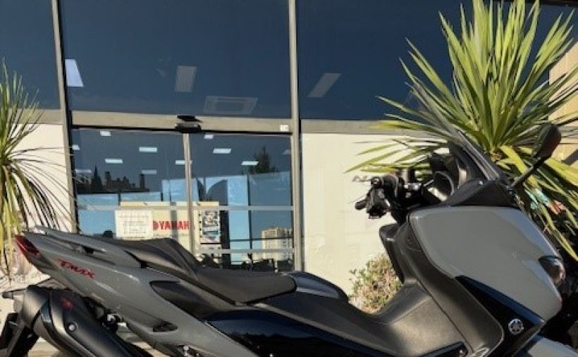 YAMAHA XP T-MAX 560 TECH MAX 1