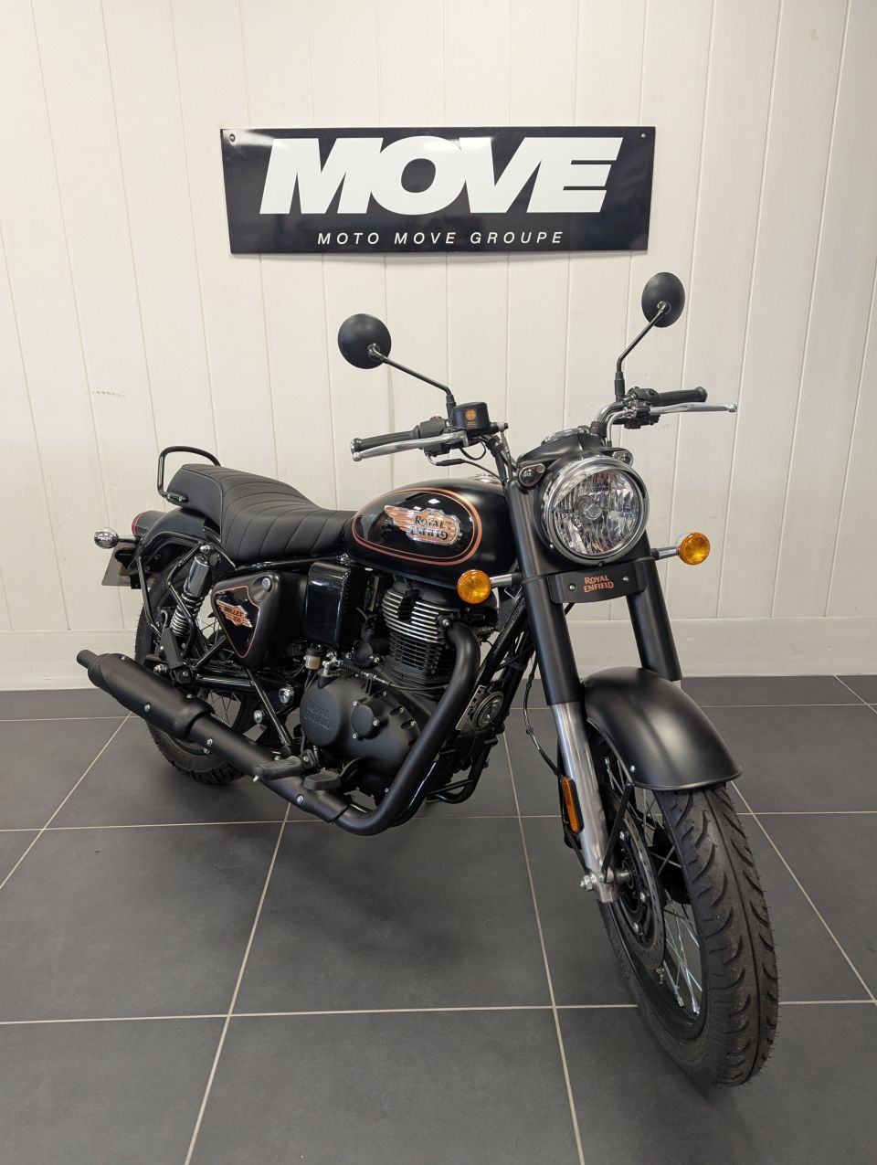 ROYAL ENFIELD BULLET 350 1