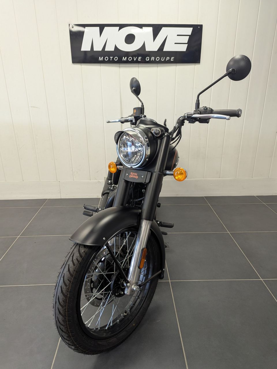 ROYAL ENFIELD BULLET 350 2