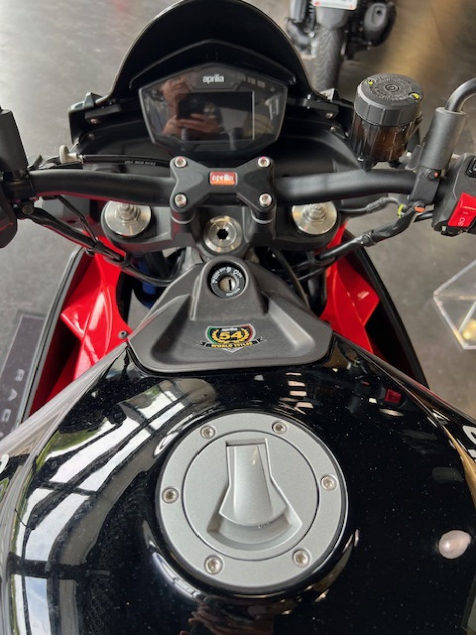 APRILIA TUONO 660 FACTORY 4