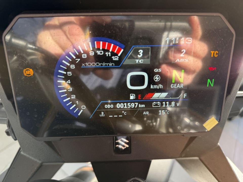 SUZUKI DL V-STROM 800DE 18